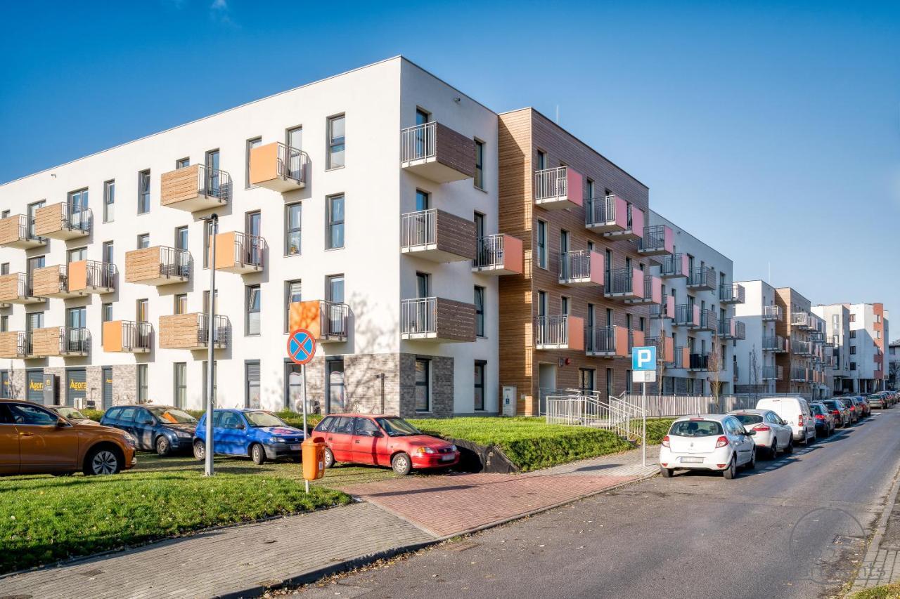 Apartamento Apartament Debowy Z Miejscem Parkingowym Stary Toruń Exterior foto